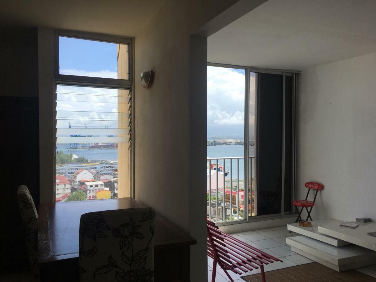Tour Faidherbe 4 Residence Des Iles Пуэнт-а-Питр Экстерьер фото